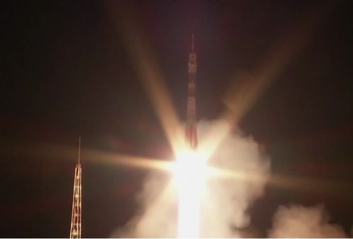 2 ASTRONAUTS, 1 COSMONAUT LAUNCH TO THE INTERNATIONAL SPACE STATION