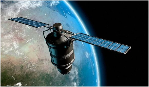 ABANDONED IN 1967 THEN 46 YEARS LATER A US SATELLITE STARTED TRANSMITTING AGAIN