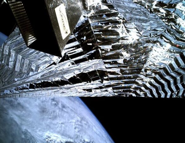 UK SATELLITE 'SETS SAIL' FOR RETURN TO EARTH