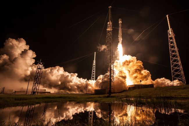 SPACEX DELAYS LAUNCH OF AMOS-17 COMMUNICATIONS SATELLITE FOR ISRAEL'S SPACECOM