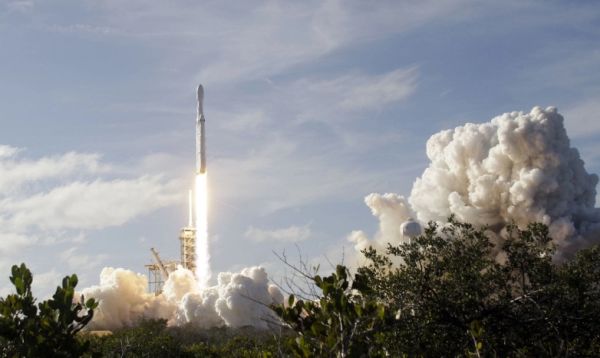 SPACEX’S SATELLITE LAUNCH ON MONDAY ALMOST WENT PERFECTLY… ALMOST