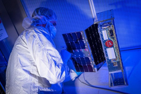 NEW NASA-FUNDED CUBESAT POISED TO TAKE EARTH'S TEMPERATURE FROM SPACE