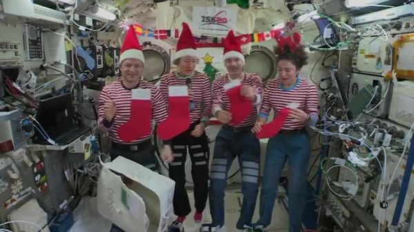 CHRISTMAS ON THE INTERNATIONAL SPACE STATION