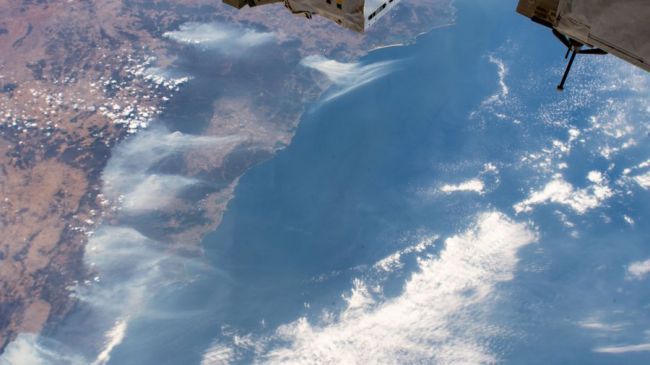 ASTRONAUTS SPOT AUSTRALIA'S DEADLY WILDFIRES FROM SPACE STATION AS SATELLITES KEEP WATCH