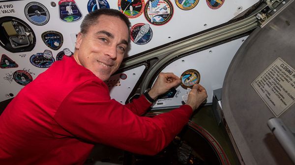 SPACE TRAFFIC CLEAR AT STATION UNTIL OCTOBER