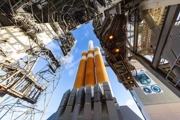 ULA CALLS OFF LAUNCH OF TRIPLE-CORE DELTA 4-HEAVY ROCKET, WILL TRY AGAIN SATURDAY