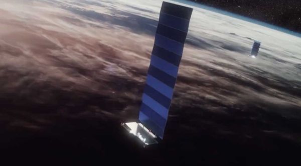 SPACEX EYES STARLINK SATELLITE LAUNCH ON MONDAY