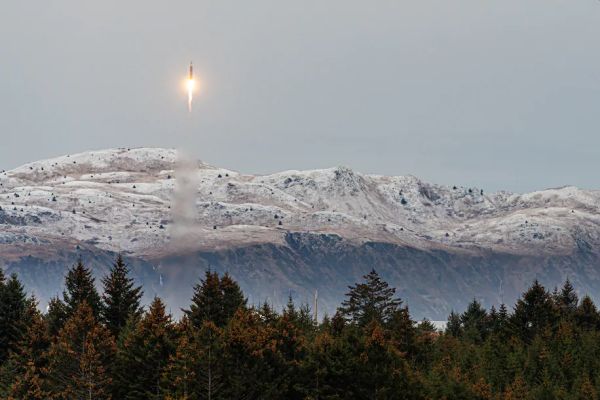 ROCKET START-UP ASTRA TO GO PUBLIC IN RACE FOR COMMERCIAL SPACE