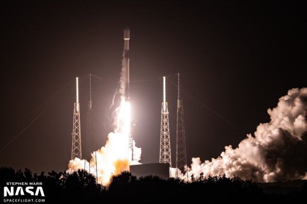 SpaceX launches 2nd mission in three days with SiriusXM-8