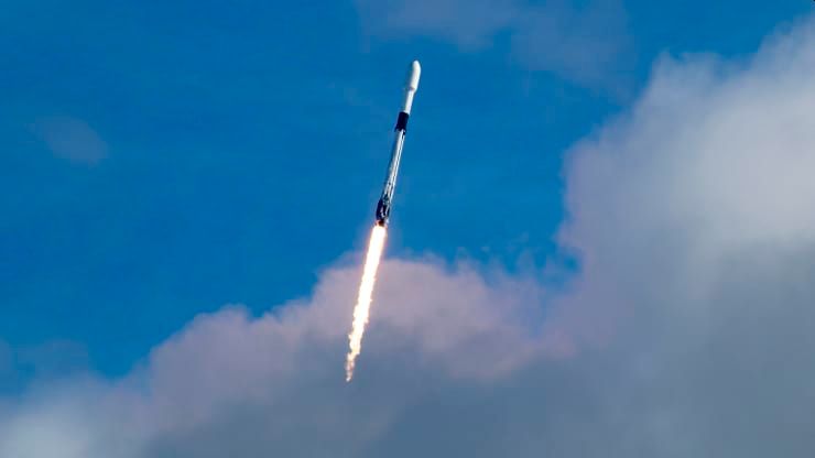 SPACEX IS BUYING SATELLITE DATA START-UP SWARM, IN A RARE ACQUISITION BY ELON MUSK’S SPACE COMPANY