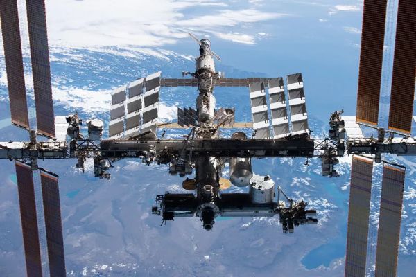 International Space Station shines in gorgeous fly-around photos by Crew Dragon astronauts