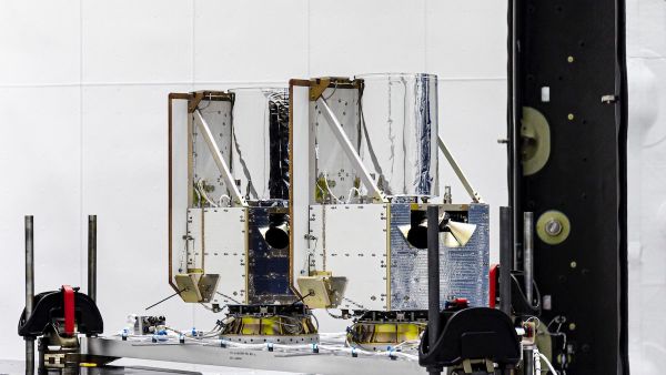 Two BlackSky satellites hitching ride on Starlink mission