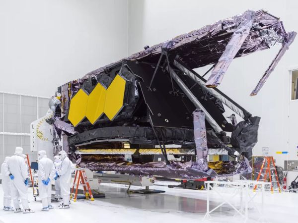 JAMES WEBB SPACE TELESCOPE NOTCHES CRUCIAL MANEUVER TO SET ITS PATH