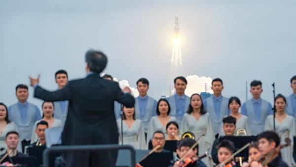 CHINA PLANS TO LAUNCH 140 SPACECRAFT, COMPLETE SPACE STATION IN 2022