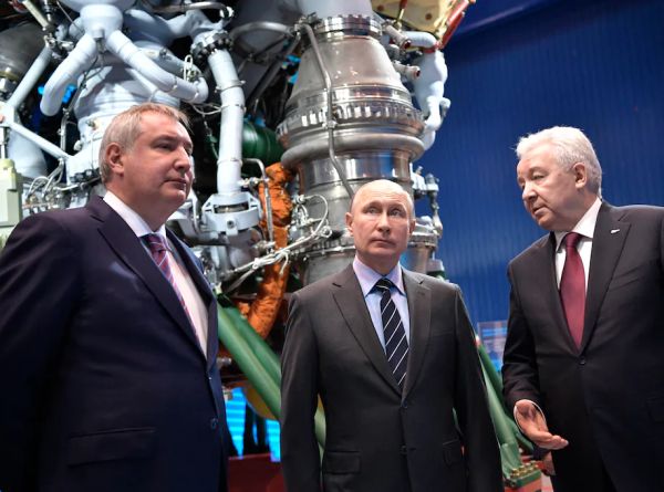 RUSSIA CUTS OFF ROCKET ENGINE SUPPLY AND THREATENS SPACE STATION PARTNERSHIP