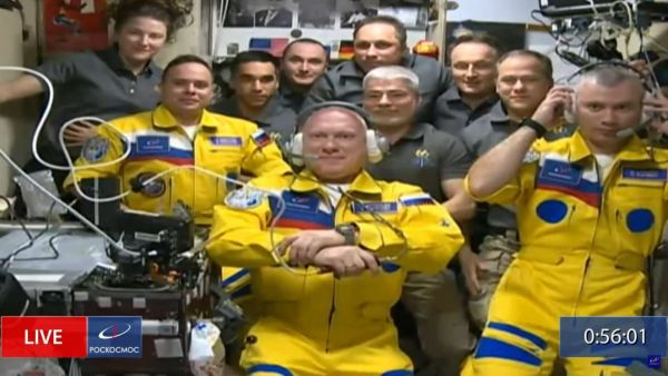 ALL-RUSSIAN SOYUZ CREW DOCKS WITH INTERNATIONAL SPACE STATION