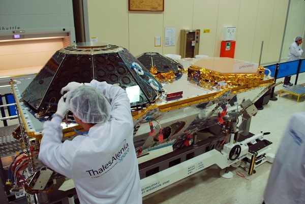 GLOBALSTAR SPARE SATELLITE TO LAUNCH ON SPACEX ROCKET THIS MONTH