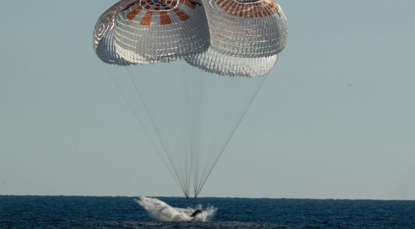 CREW-4 RETURNS TO EARTH