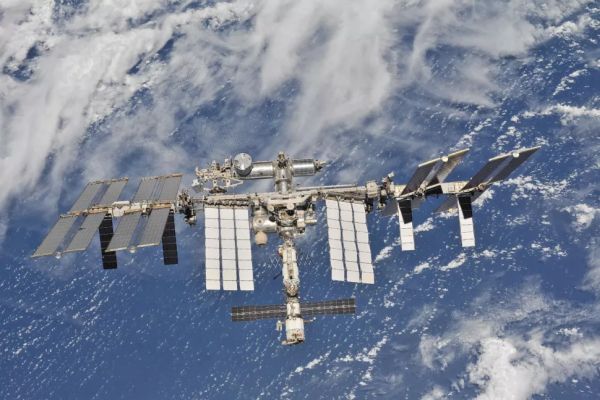 INTERNATIONAL SPACE STATION DODGES SPACE DEBRIS FROM RUSSIAN ANTI-SATELLITE TEST