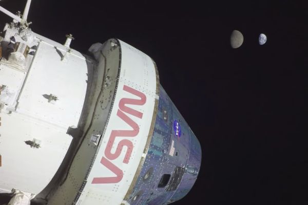 ARTEMIS, TIANGONG SUCCESSES IN US-CHINA SPACE RACE LEAVE RUSSIA EATING COSMIC DUST