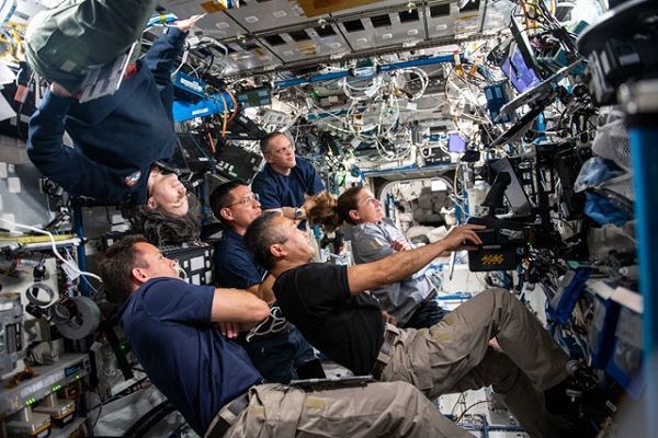 SEE THE BEST PHOTOS FROM THE INTERNATIONAL SPACE STATION OF 2022 IN THIS NASA VIDEO