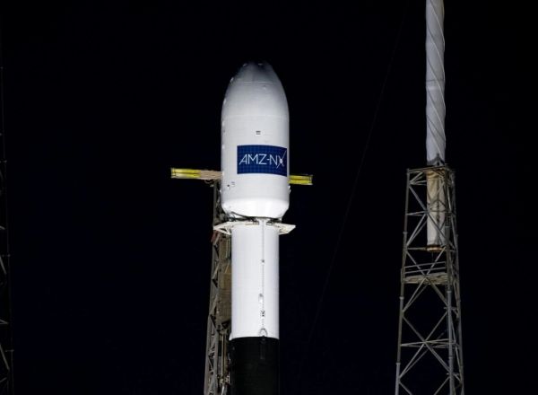 Weather delays SpaceX launch with Hispasat’s Amazonas Nexus