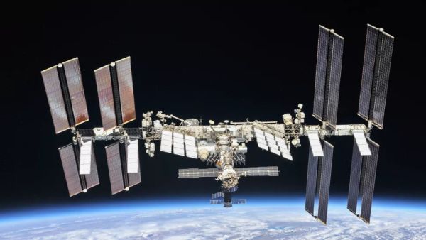 INTERNATIONAL SPACE STATION FIRES THRUSTERS TO AVOID COLLISION WITH SATELLITE