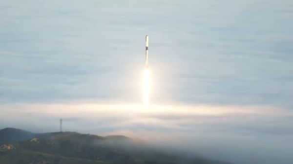 SPACEX LAUNCHES 46 STARLINK SATELLITES ON APRIL 27 AFTER DELAY