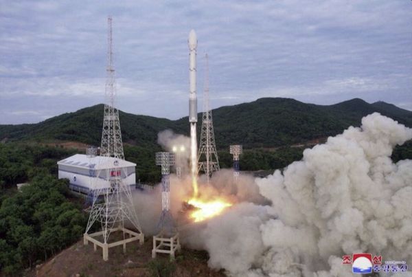NORTH KOREA VOWS TO PUT SPY SATELLITE IN ORBIT SOON AFTER FAILED LAUNCH