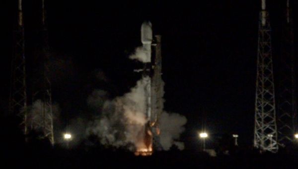 SPACEX TEST FIRES FALCON 9 BOOSTER FOLLOWING LAST-MINUTE LAUNCH SCRUB