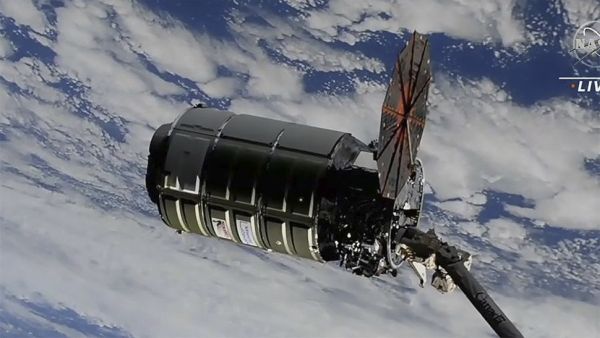 WATCH A CARGO SPACECRAFT DOCK WITH THE INTERNATIONAL SPACE STATION EARLY ON AUG. 4
