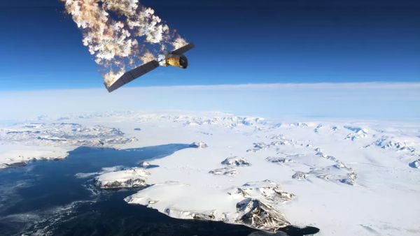 SCIENTISTS RECONSTRUCT AEOLUS SATELLITE'S FIERY FALL TO EARTH FROM SPACE 