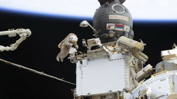 NASA SETS COVERAGE OF ROSCOSMOS SPACEWALK OUTSIDE SPACE STATION