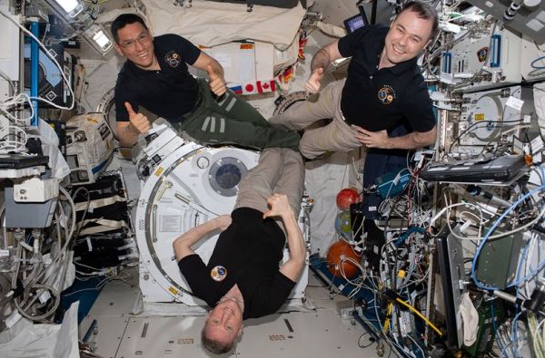 WATCH A NASA ASTRONAUT AND 2 COSMONAUTS RETURN TO EARTH AFTER 1 YEAR IN SPACE ON SEPT. 27