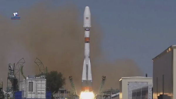 IRAN IS SEEKING RUSSIAN ASSISTANCE FOR A NEW SPY SATELLITE