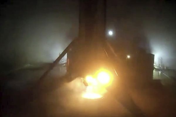 SPACEX LAUNCHES STARLINK SATELLITES ON 16TH RE-FLIGHT FOR FALCON 9 FIRST STAGE