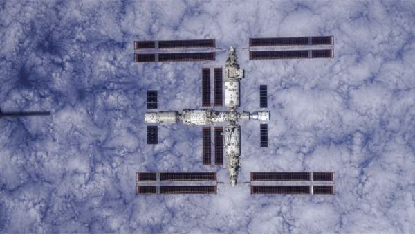 CHINA RELEASES 1ST IMAGES OF COMPLETE TIANGONG SPACE STATION