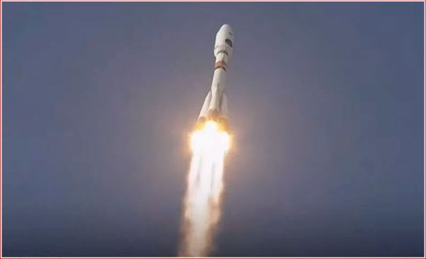 SECOND ARKTIKA SATELLITE LIFTS OFF