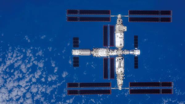 SHENZHOU-17 ASTRONAUTS CONDUCT FIRST SPACEWALK TO REPAIR SOLAR ARRAY