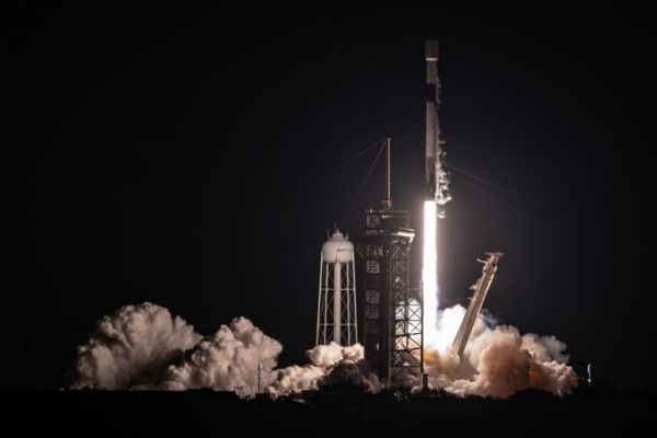 SPACEX LAUNCHES FIRST OF PLANNED BACK-TO-BACK FALCON 9 STARLINK MISSIONS