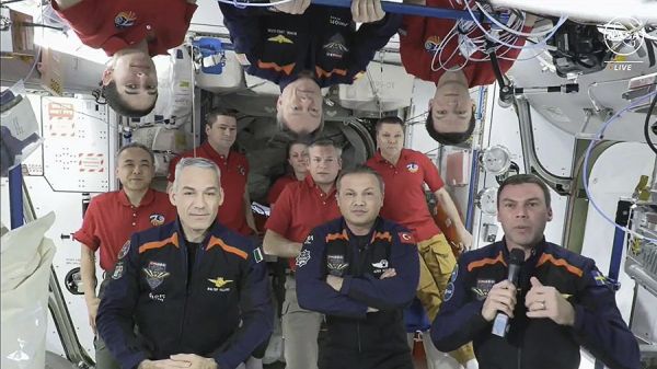 WATCH AX-3 ASTRONAUTS LEAVE ISS IN SPACEX DRAGON CAPSULE EARLY FEB. 3