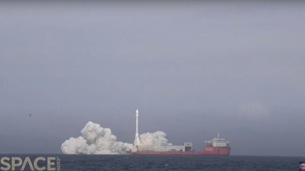 WATCH CHINA LAUNCH SMART DRAGON-3 ROCKET FROM THE SEA