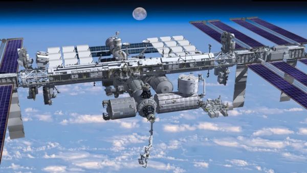 AMERICA'S NEXT SPACE STATION WILL BE TWICE AS BIG THANKS TO SPACEX