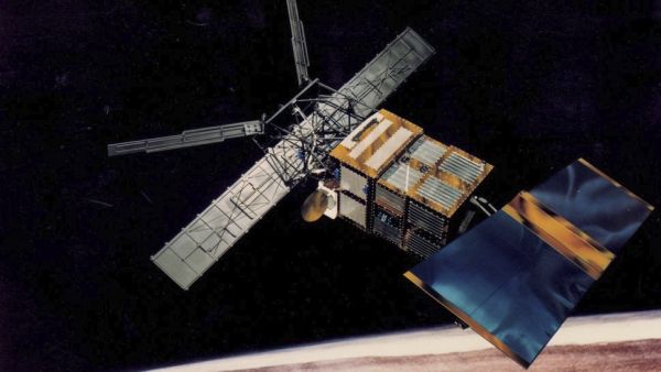 DEAD, 5,000-POUND SATELLITE IS FALLING TO EARTH TODAY. WILL ANY DEBRIS SURVIVE THE FIERY REENTRY?
