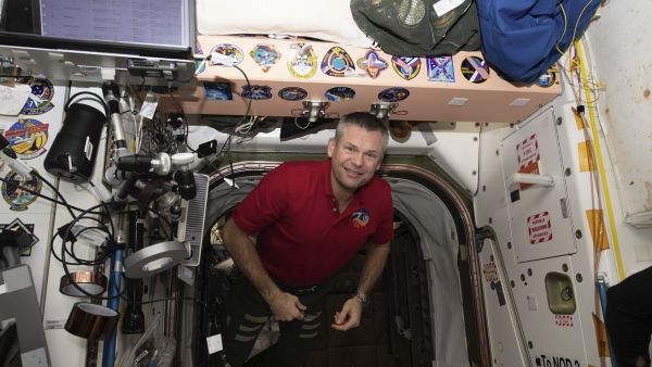 WATCH ANDREAS RETURN TO EARTH 